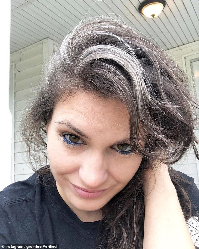 Young Women Show Off Their Natural Grey Locks On Instagram And They Look Gorgeous 