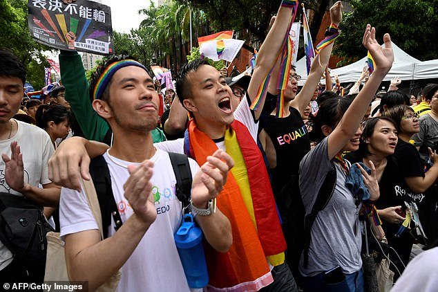 Taiwan Becomes The First Country In Asia To Legalize Same Sex Marriage